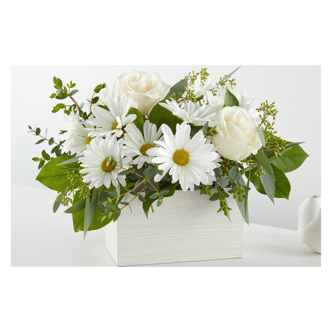 Fresh Linen Box Bouquet