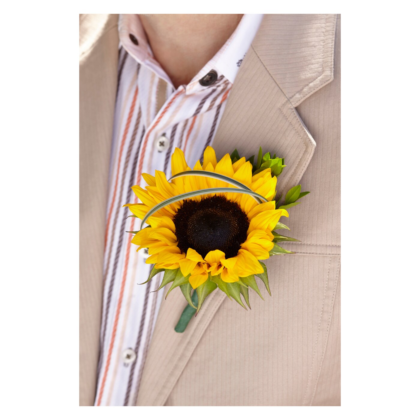 Free Spirit Boutonniere